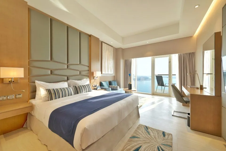 Royal Central Hotel - The Palm.