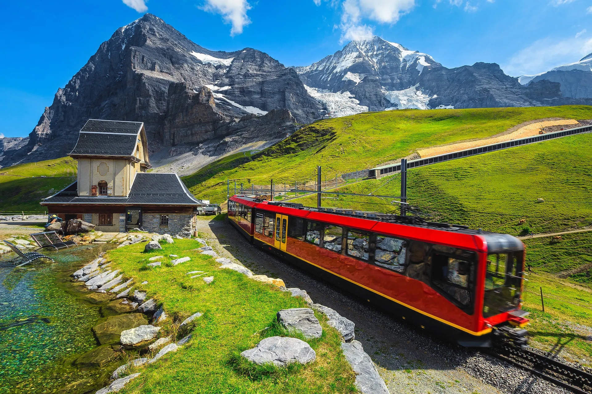 Rail & Sail: Golden Pass Panorama Express & Vierlandencruise Dalvaart afbeelding 2