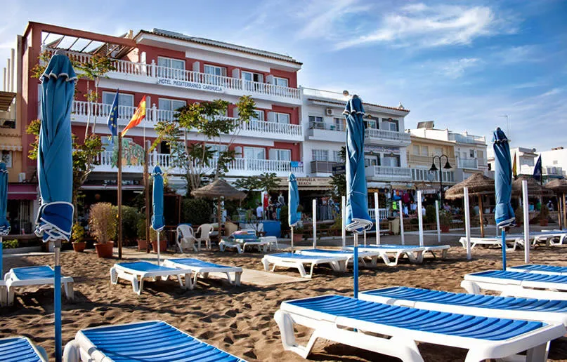 Online bestellen: Hotel Mediterraneo Carihuela