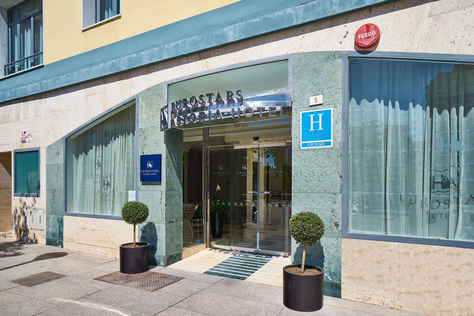 Online bestellen: Hotel Eurostars Astoria