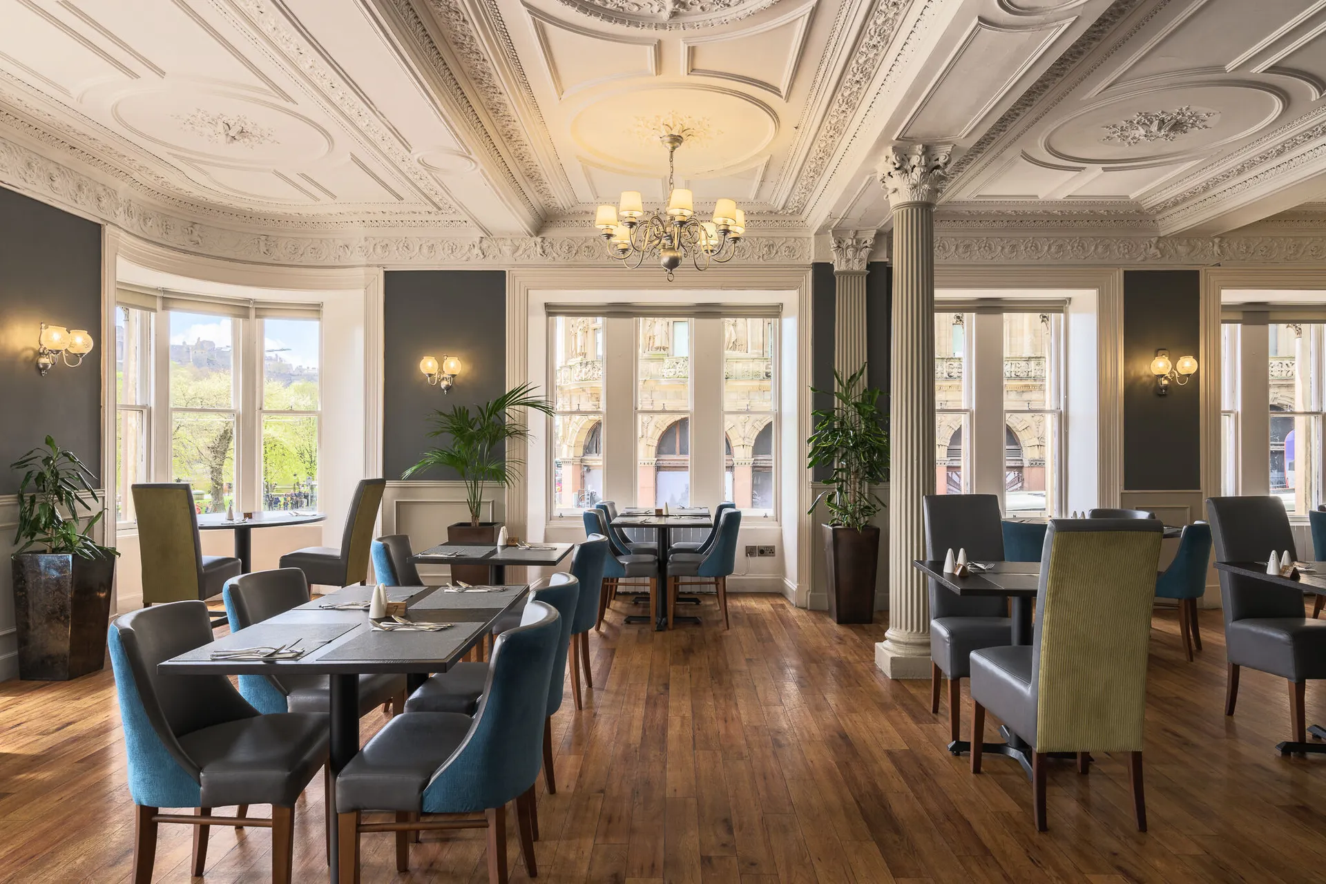 Hotel Old Waverley.