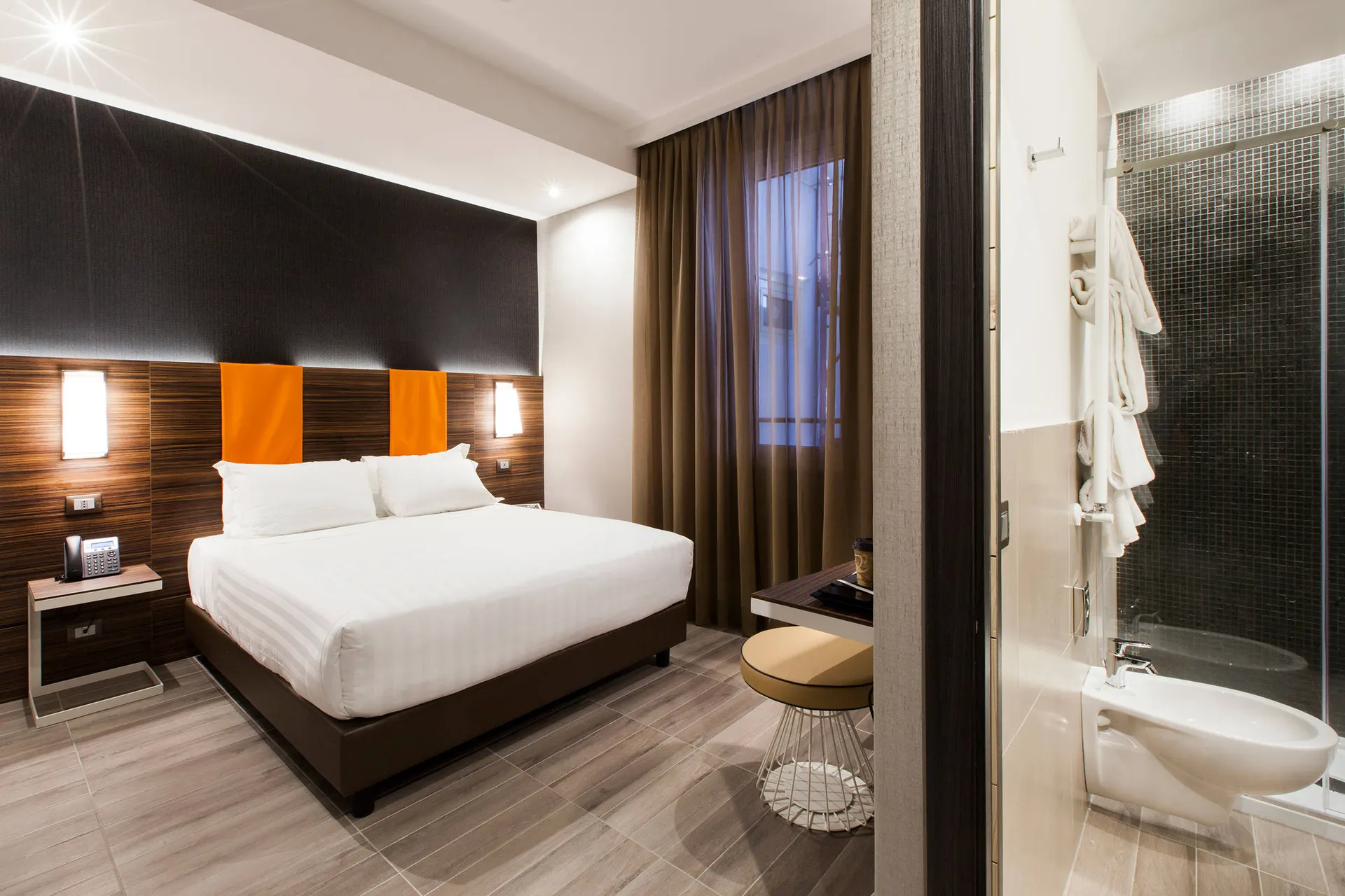 Hotel The Republic