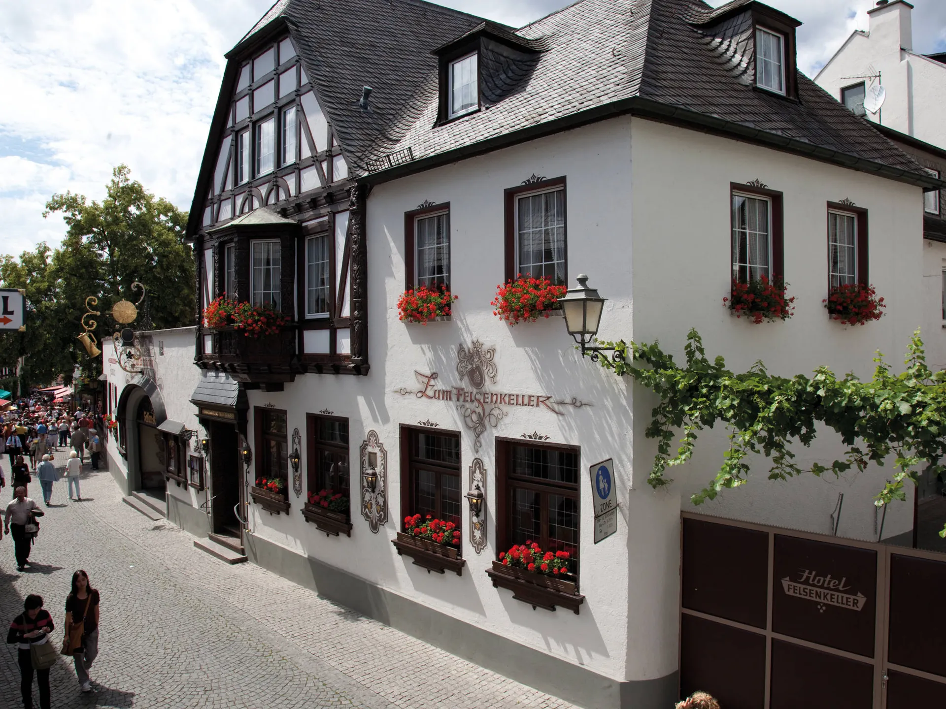 Autovakantie Hotel Felsenkeller in Rüdesheim (Rijn, Duitsland)