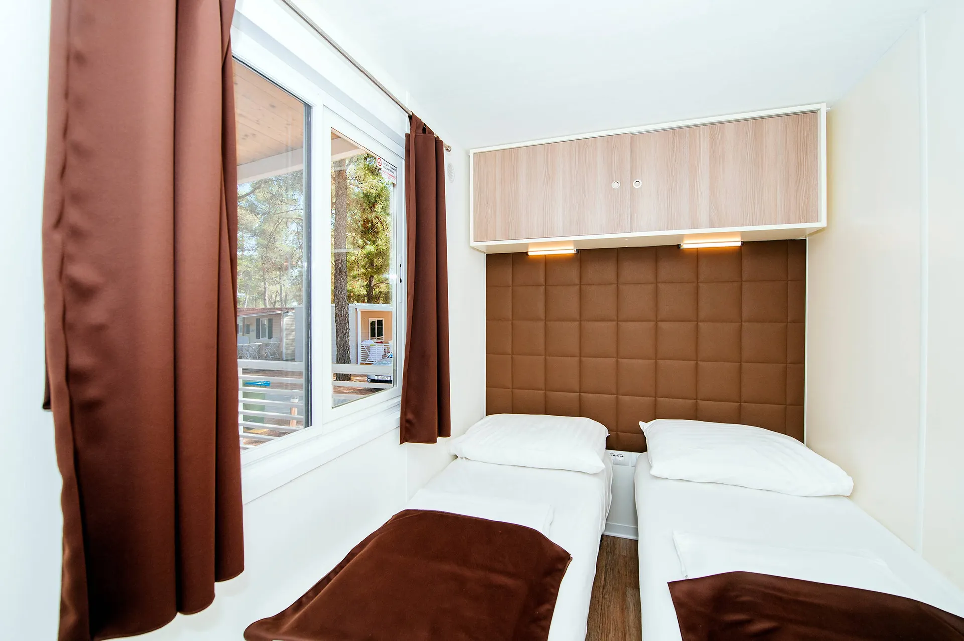 Zaton Resort, Voorbeeld Premium MH