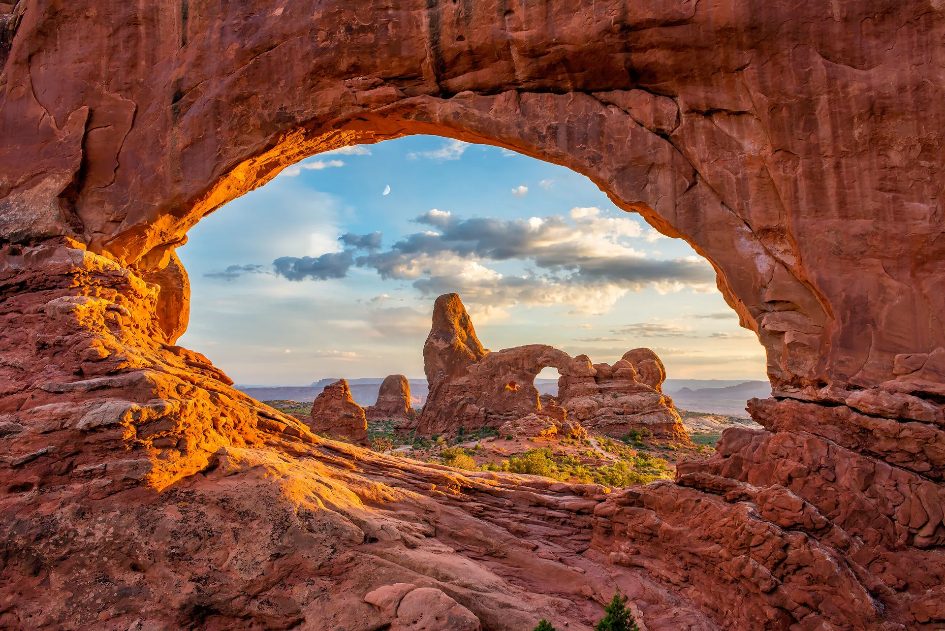 Rocky Mountain Frontiers.