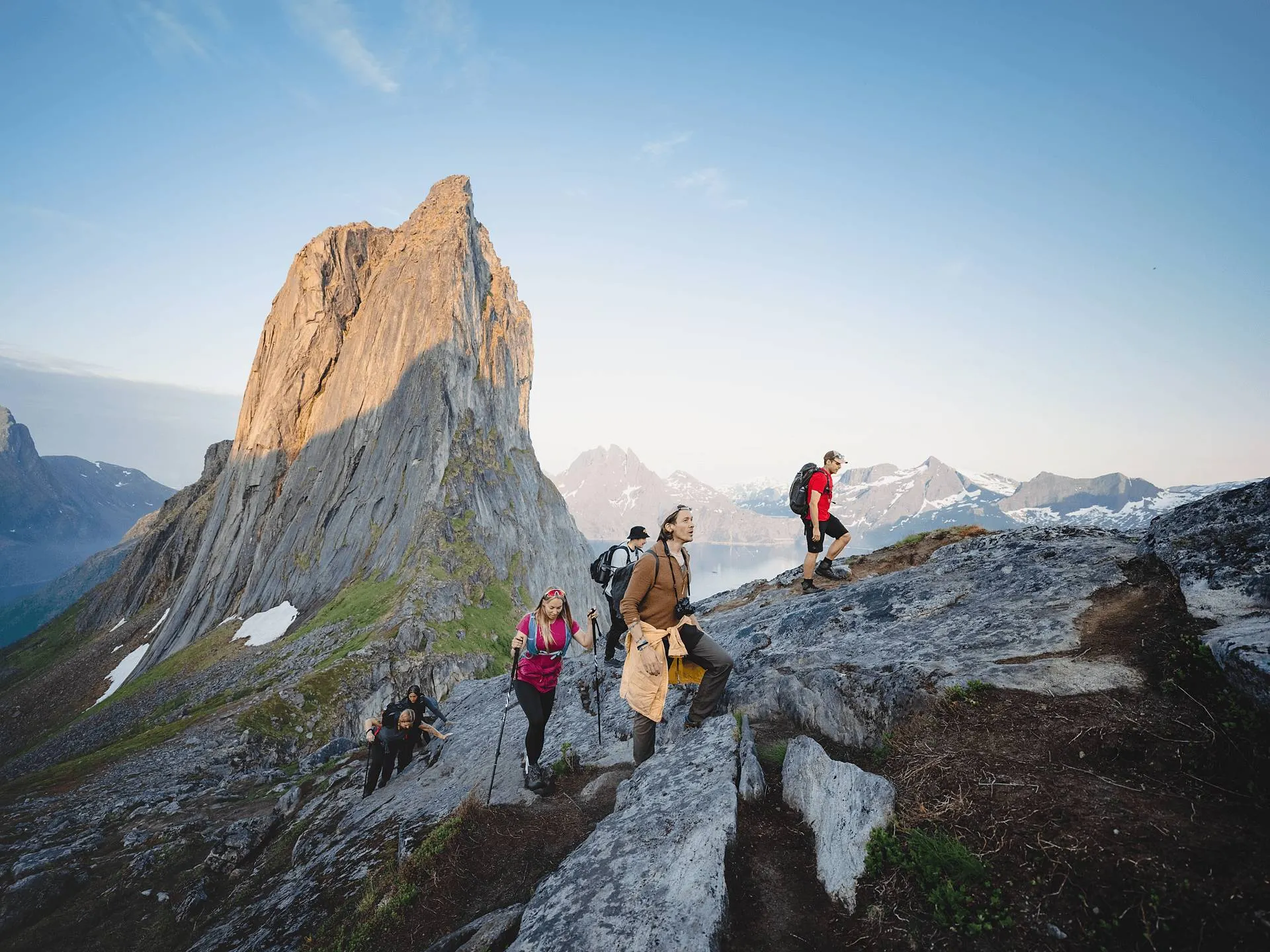 Hiking Senja - Foto: Nikolas Gogstad - Andersen