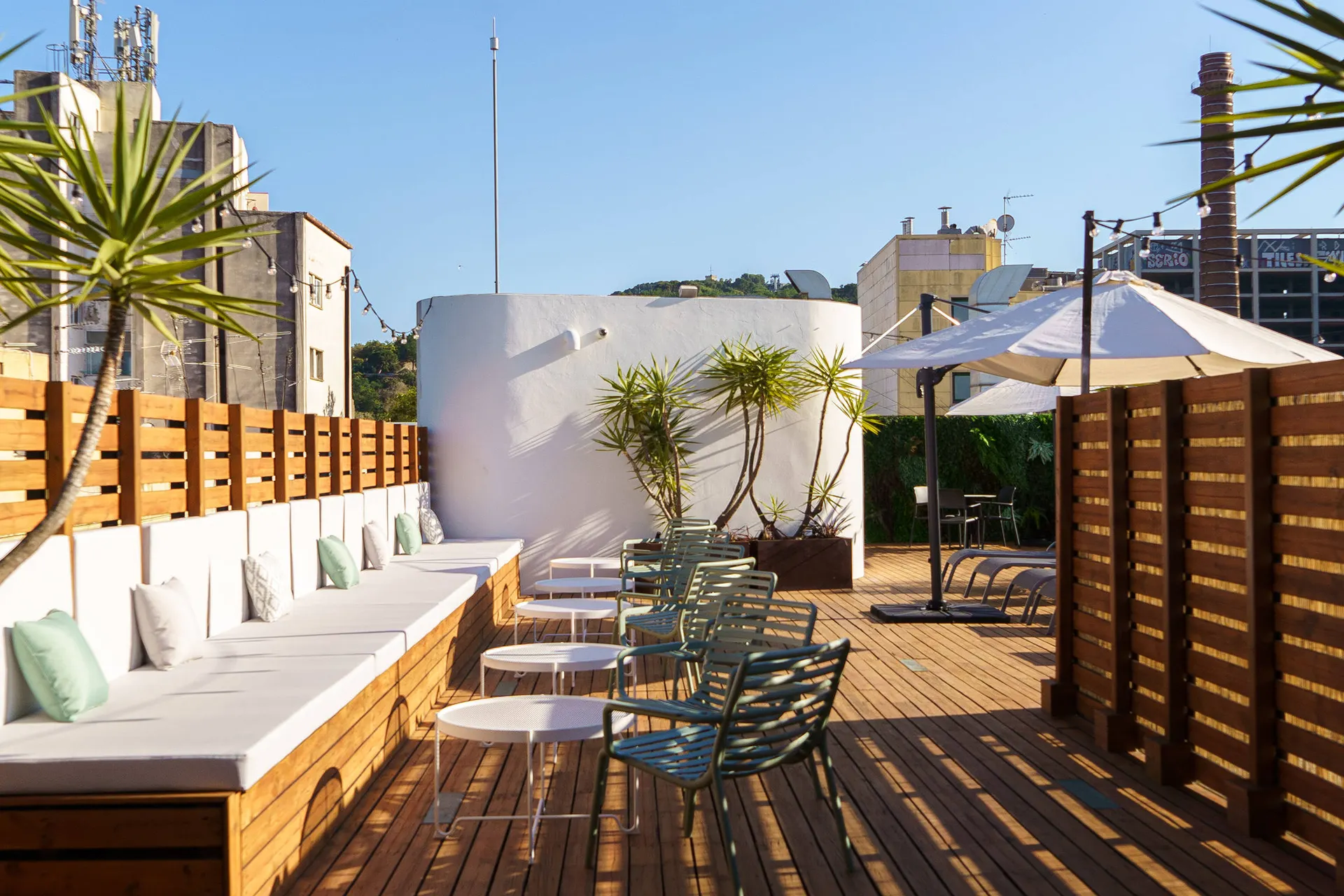 Online bestellen: Casa Lit by Ona Hotels