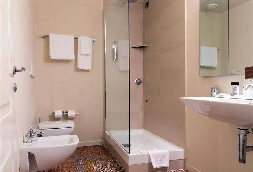 Voorbeeld badkamer