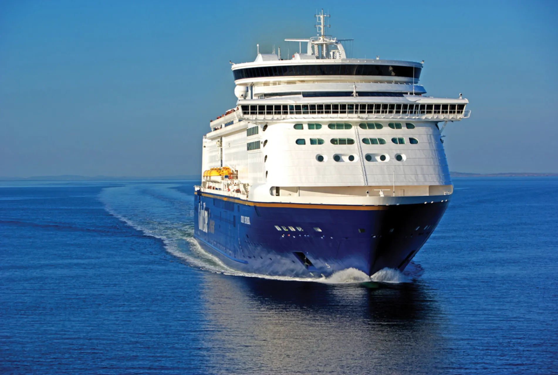 Autorondreizen, Zweden, Ferry
