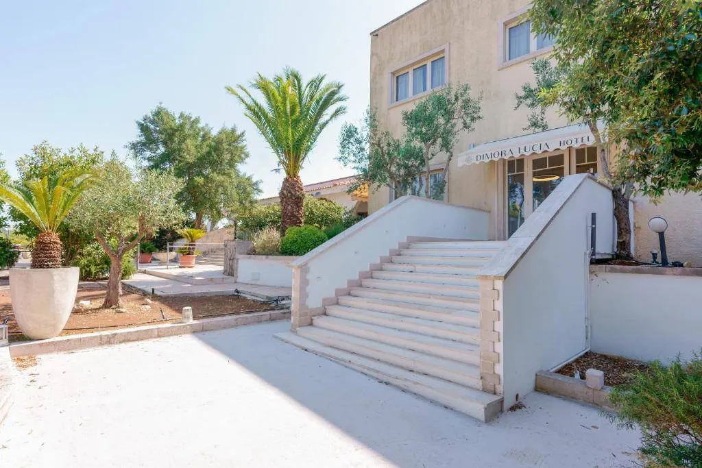 Hotel Dimora Santa Lucia