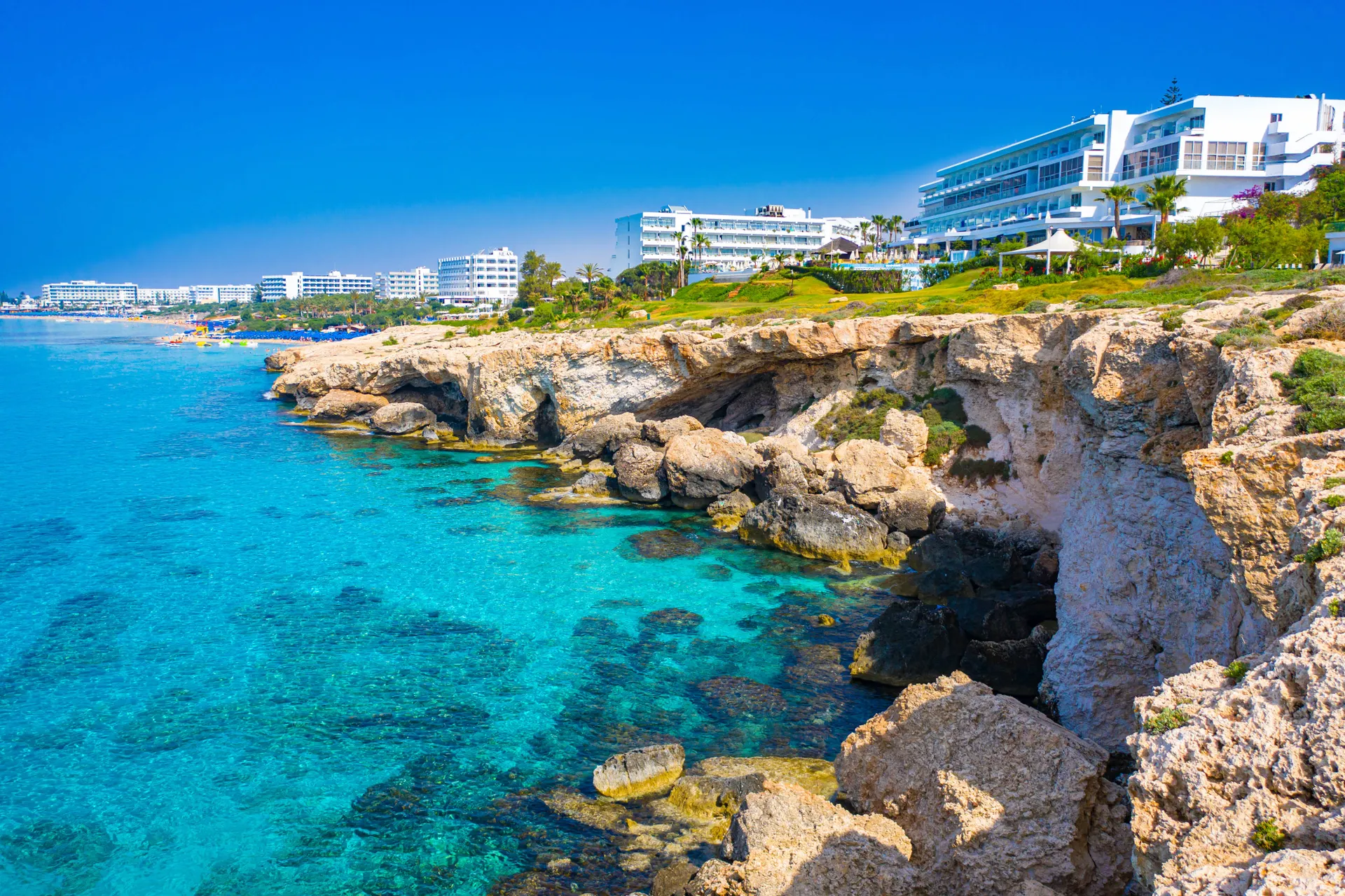 Vakantie Ayia Napa, Cyprus | de Jong Intra Vakanties