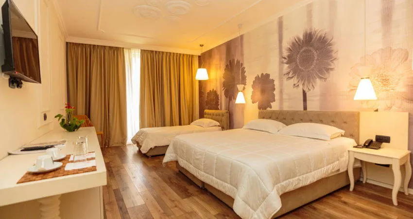 Regina City Hotel