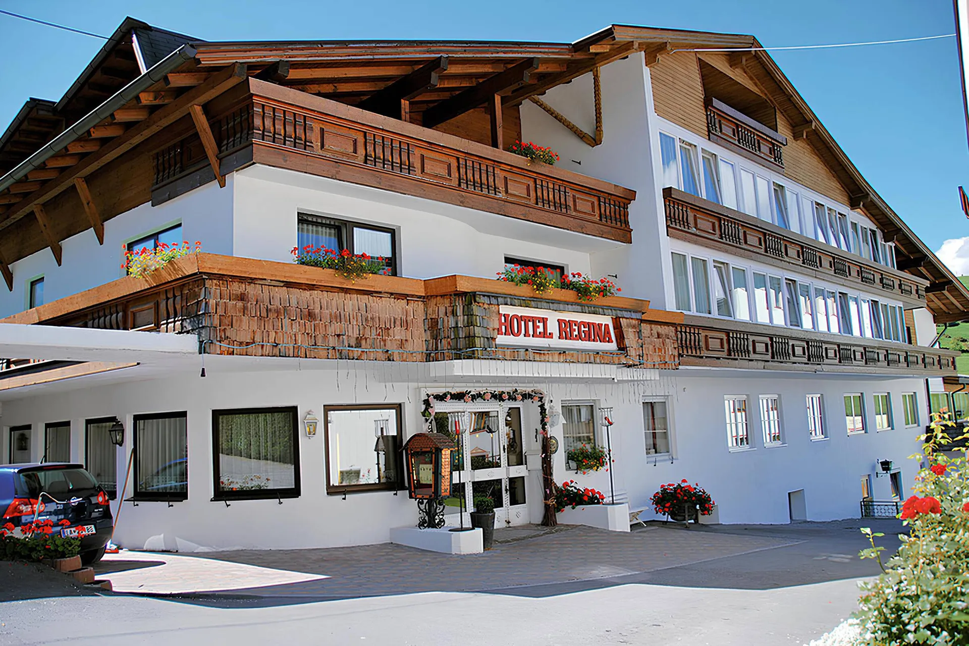 Online bestellen: Alpenhotel Regina