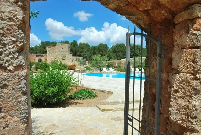Masseria Relais Santa Teresa.