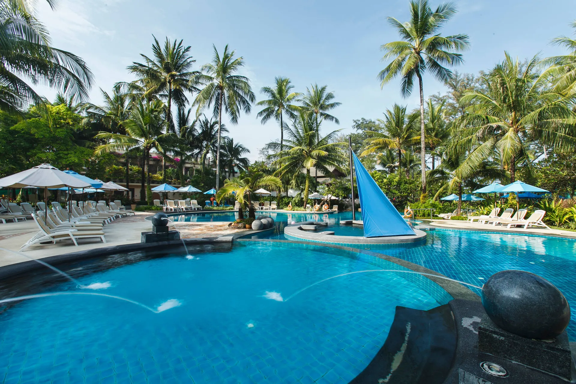 Online bestellen: Hotel Holiday Inn Resort Phuket