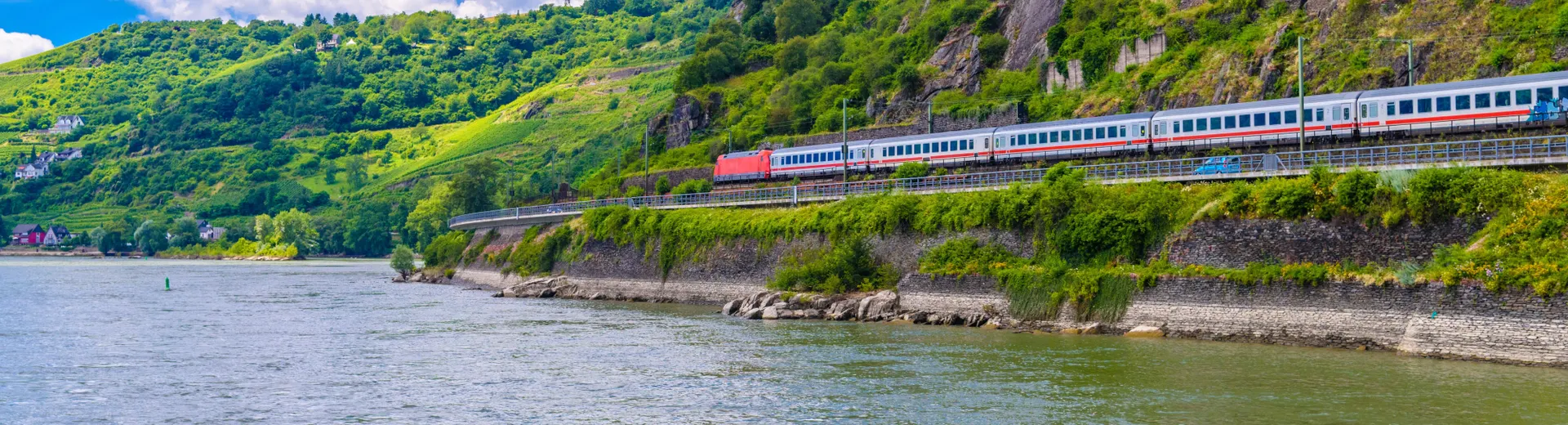 Trein langs de Rijn, treinrondreizen Duitsland | de Jong Intra Vakanties