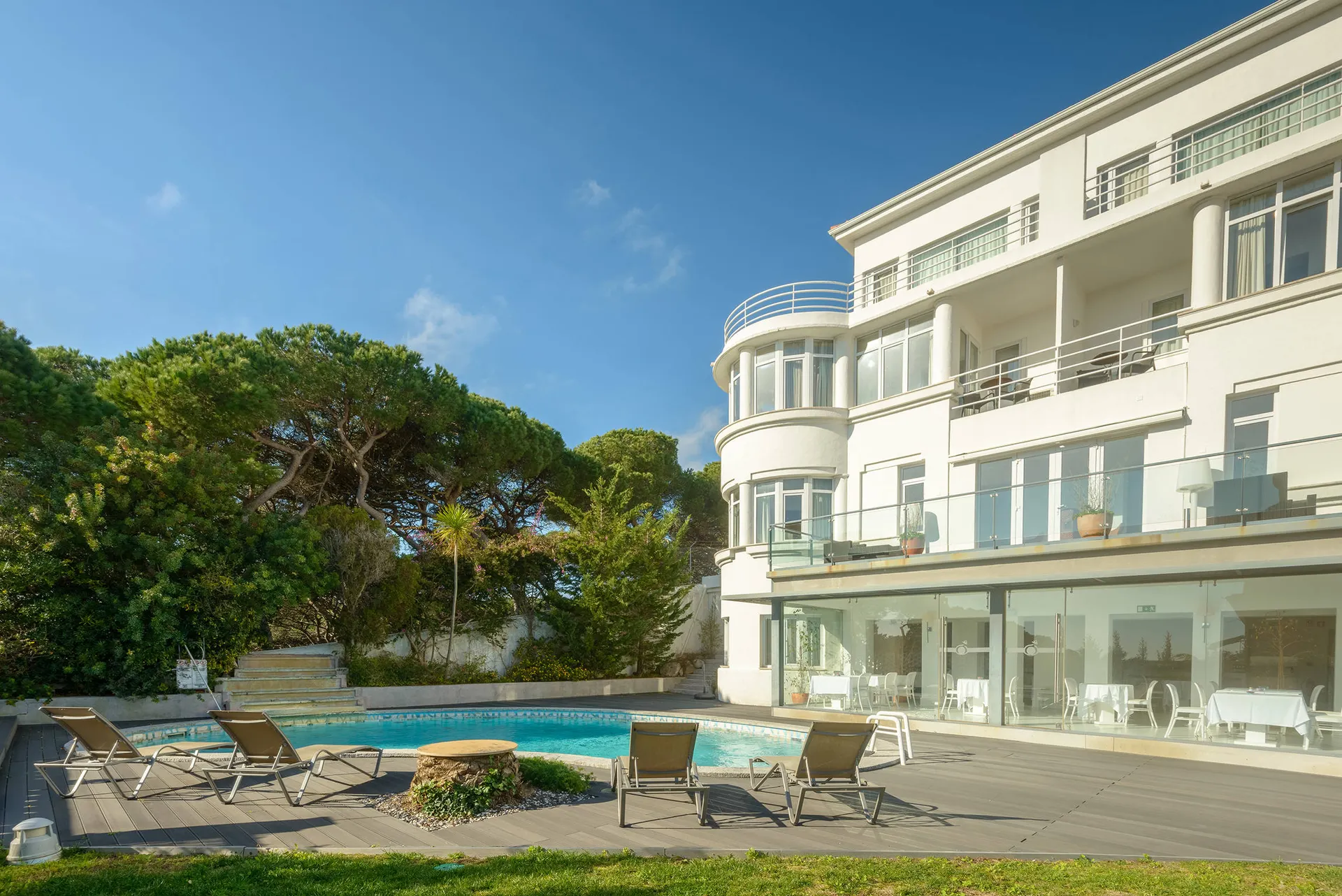 Online bestellen: Hotel Amazonia Estoril