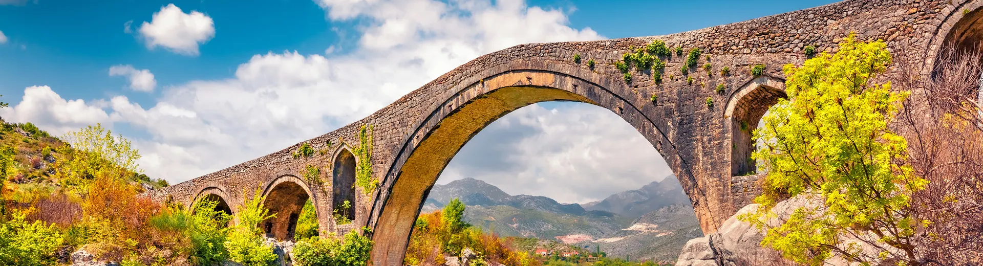 Fly drive Albanië, brug van Shkoder | de Jong Intra Vakanties