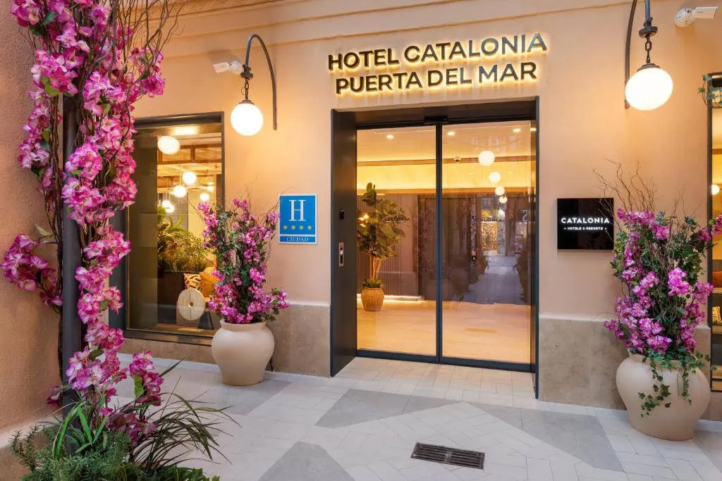 Hotel Catalonia Puerta del Mar