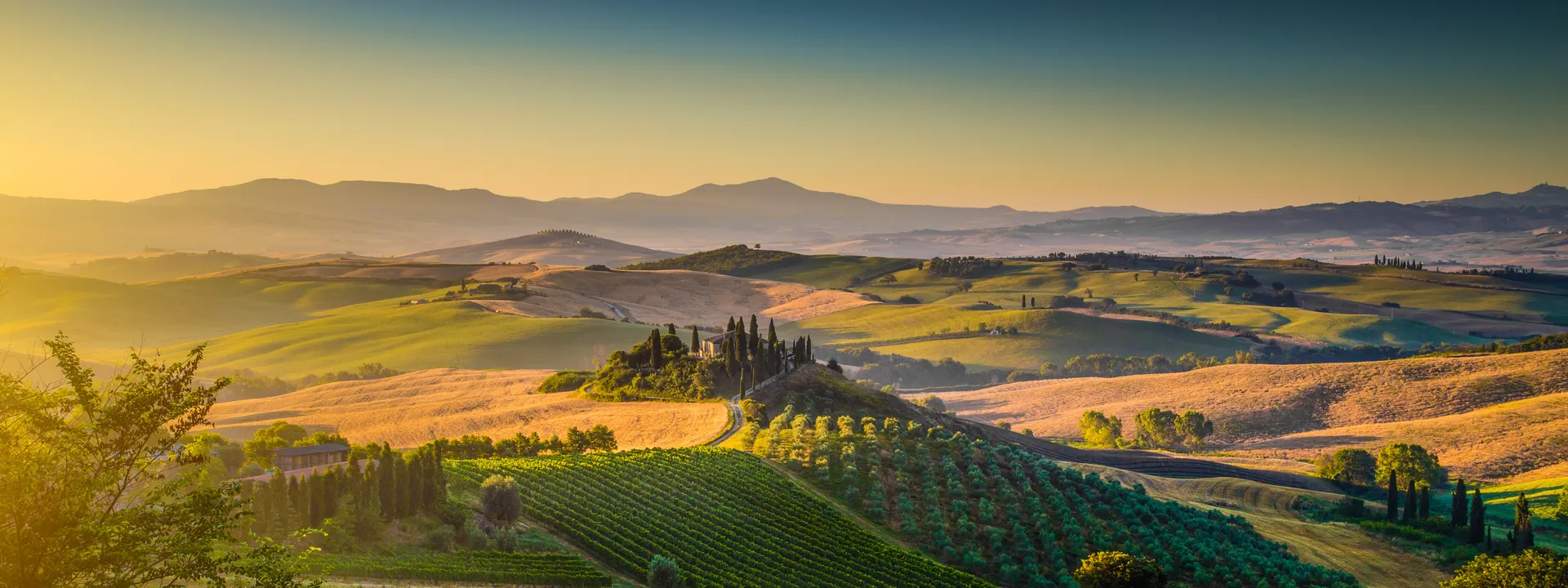 Val d'Orcia - AdobeStock_72822022