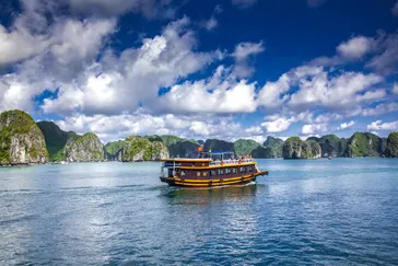 Ha Long Bay cruise
