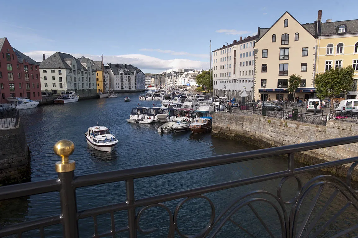 Rondje Ålesund dejongintra