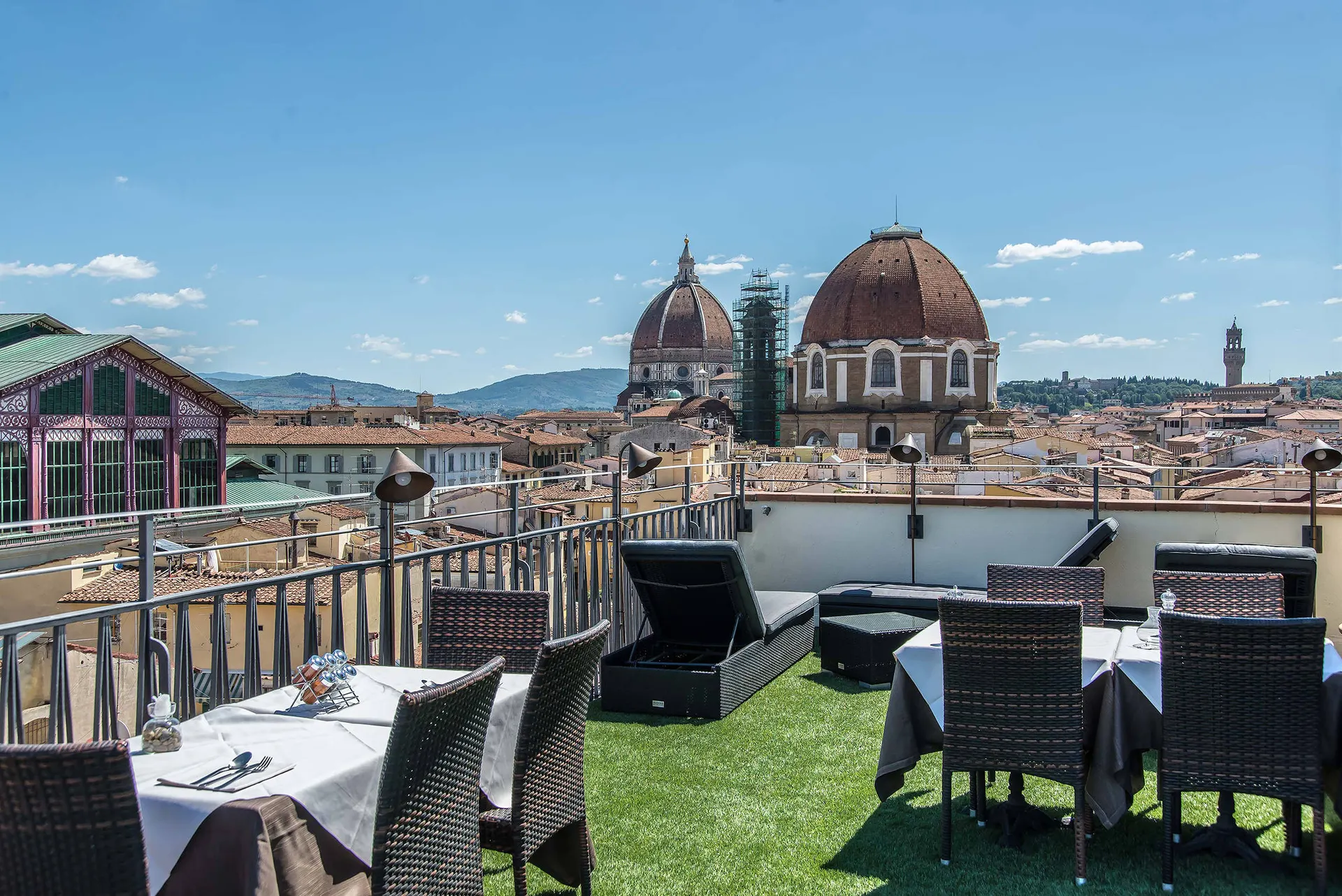 Online bestellen: Hotel Machiavelli Palace