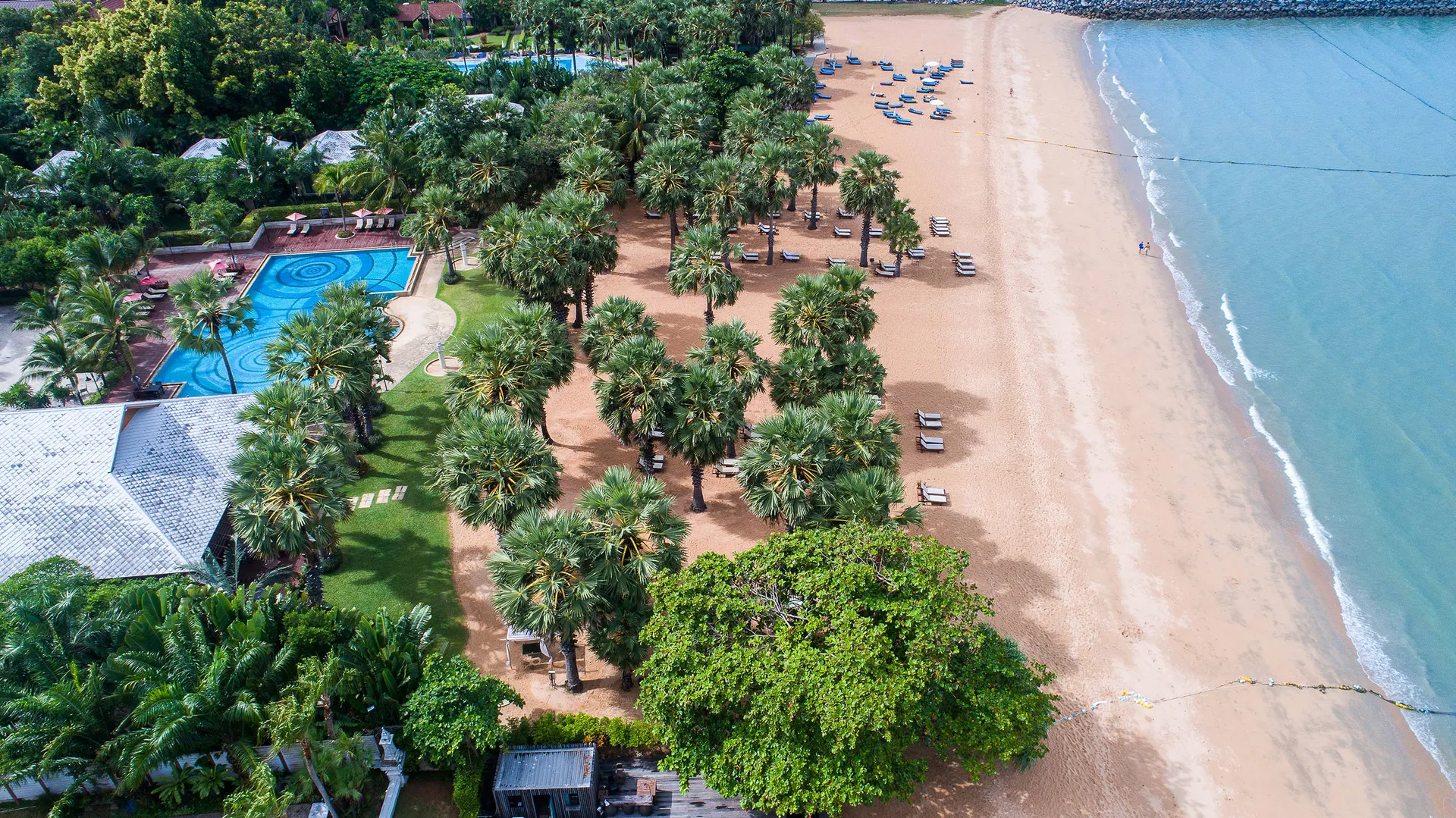Ravindra Beach Resort Spa