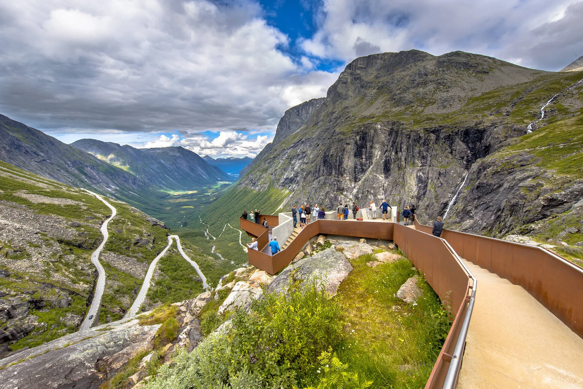 Trollstigen viewpoint