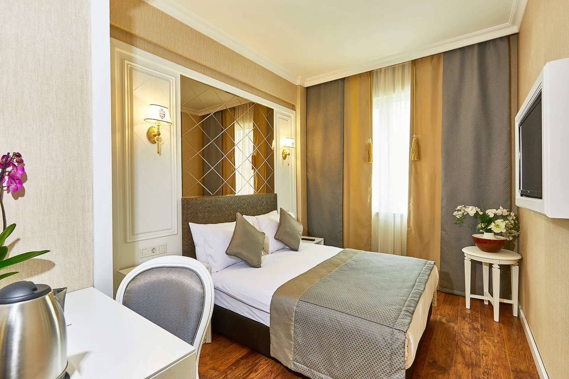 Seres Old City Hotel