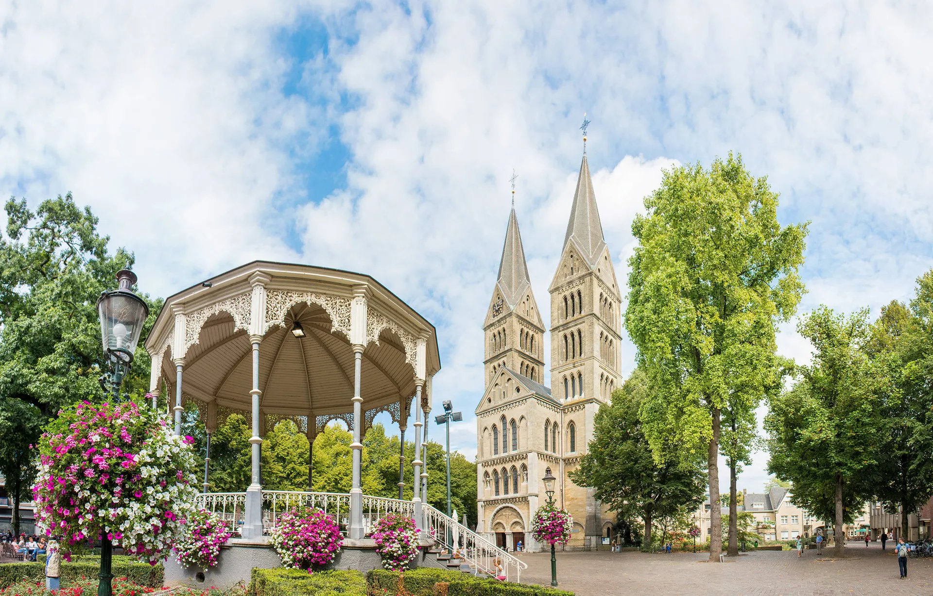 Vlaanderen en zuidelijk Nederland vanaf Rotterdam