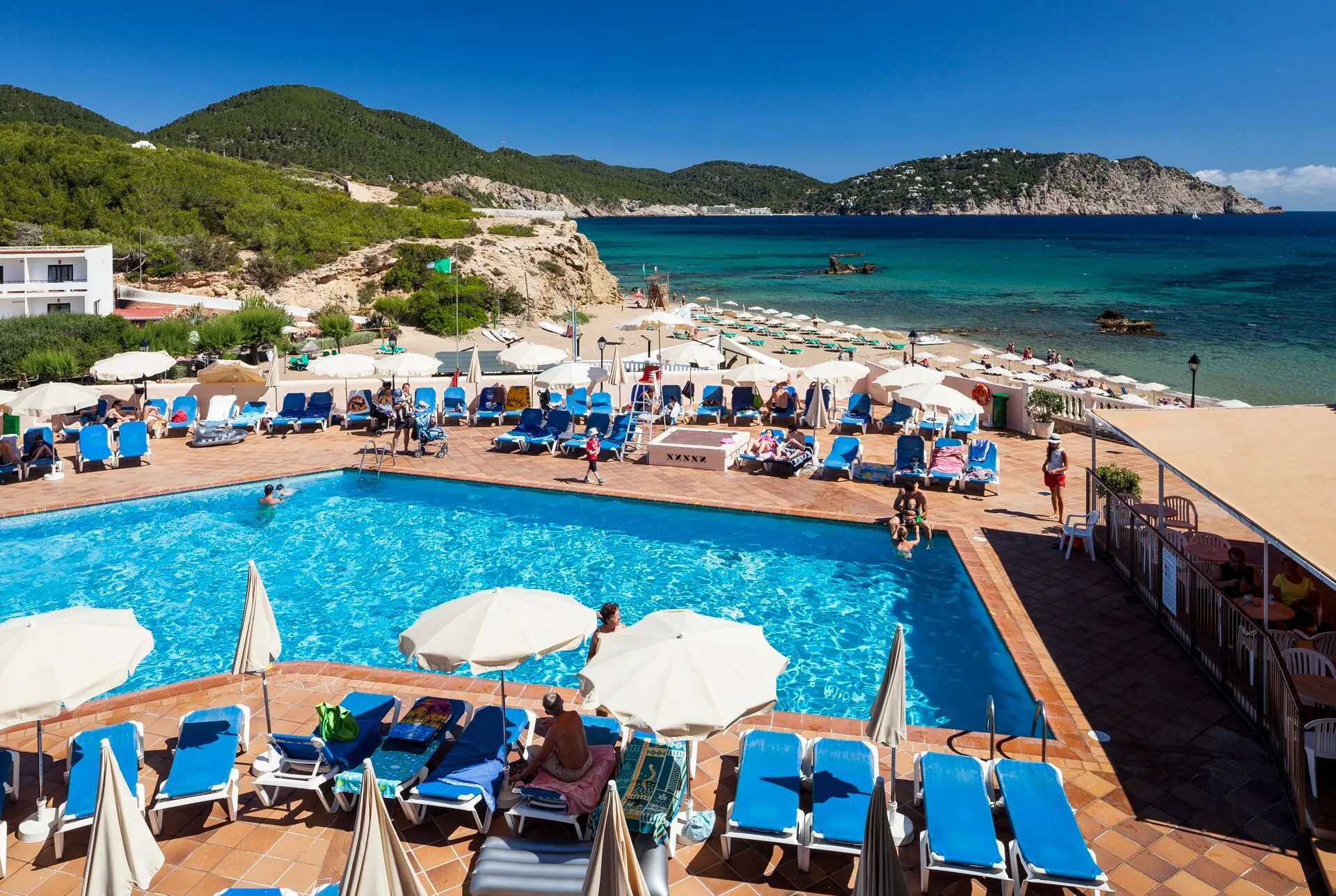 Invisa Hotel Club Cala Blanca.