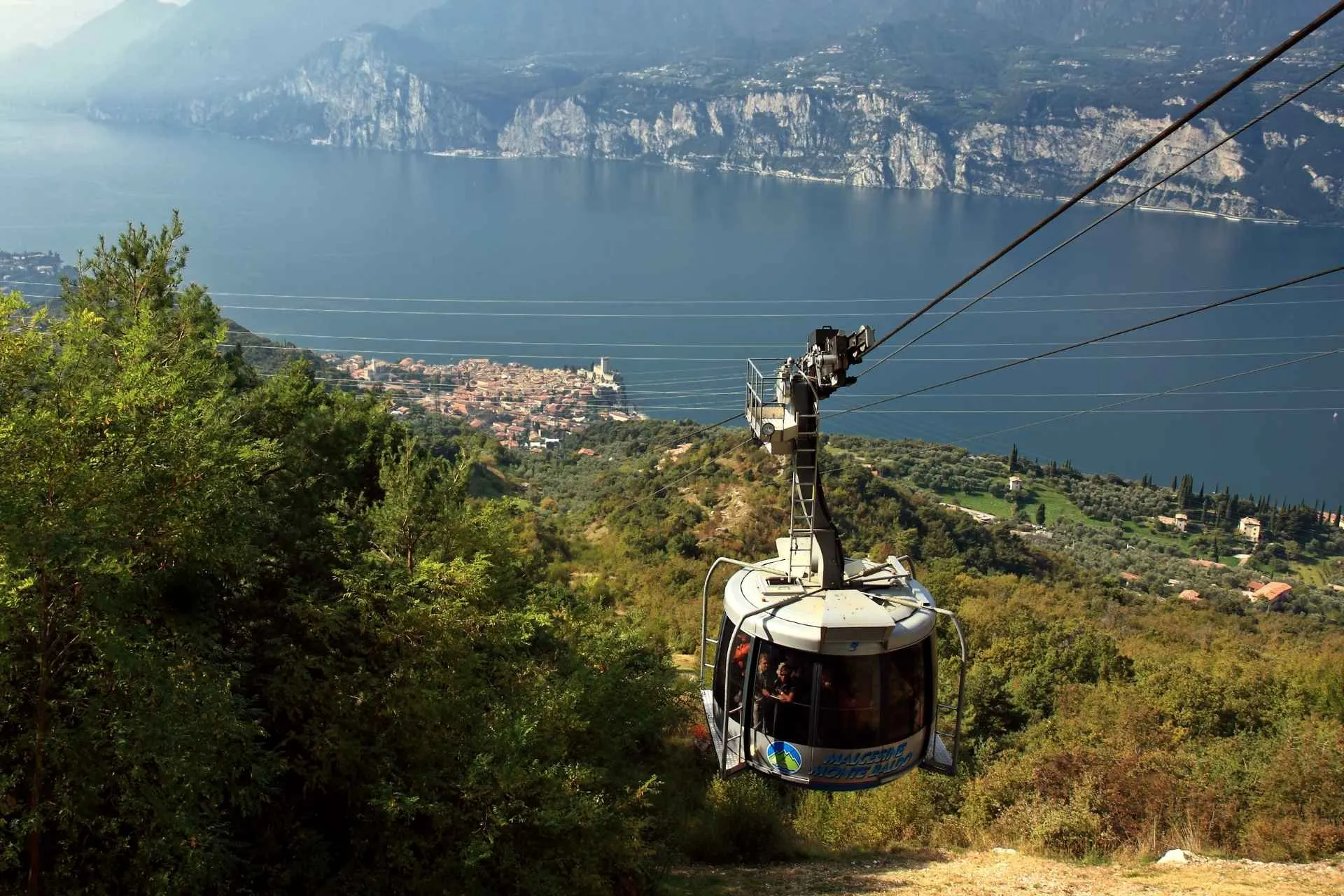 Monte Baldo Kabelbaan Malcesine Gardameer, Italië | de Jong Intra Vakanties
