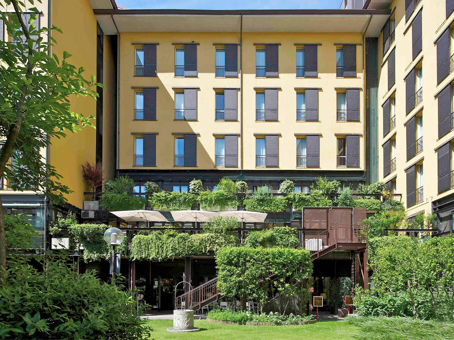 Online bestellen: Hotel Mercure Bologna Centro
