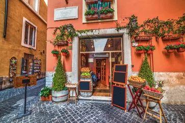 Stedentrip Rome, Dwaal rond in de volkse wijk Trastevere, Rome, Italië | de Jong Intra Vakanties