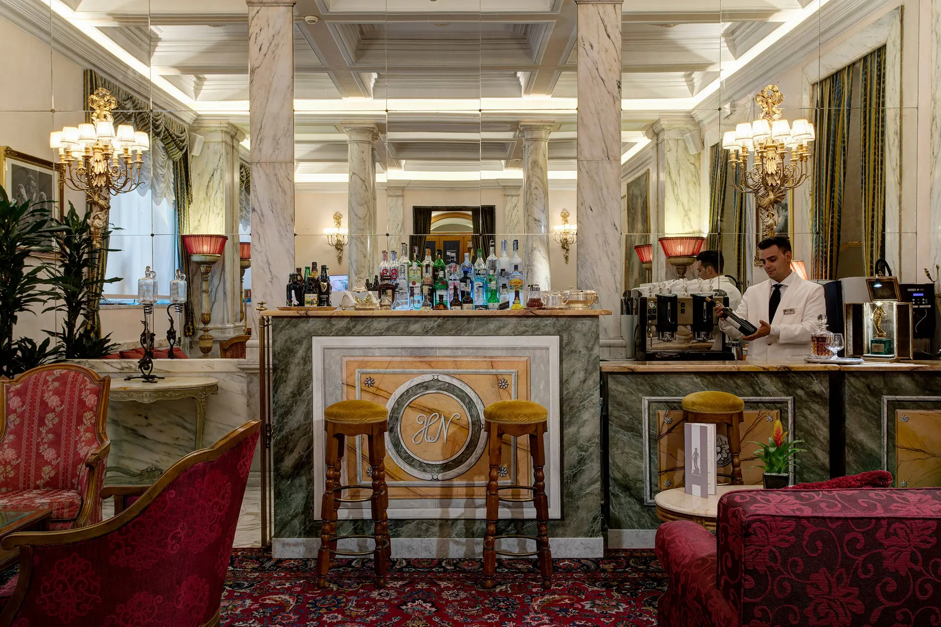 Online bestellen: Hotel Nazionale Roma