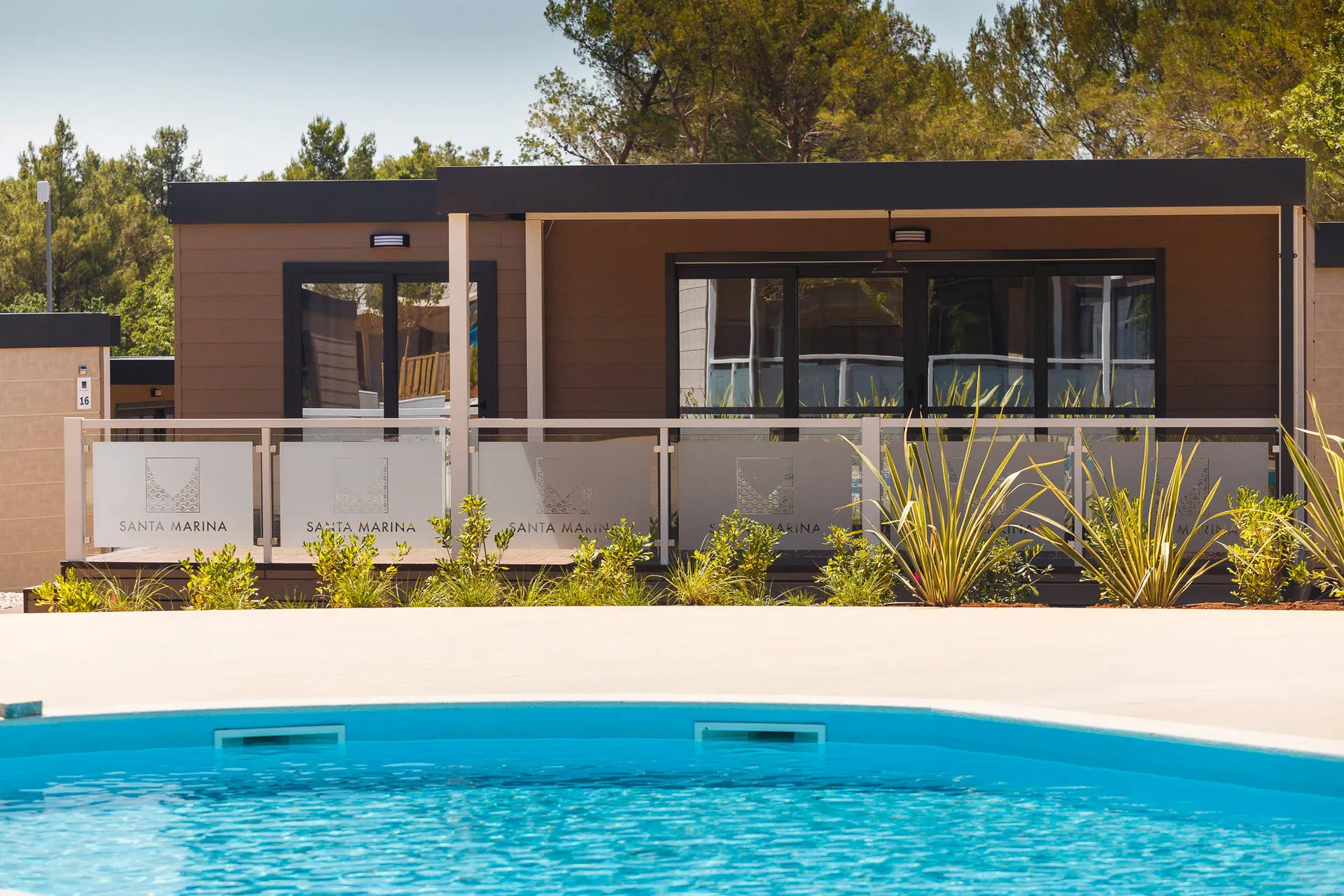 Estivo voorbeeld Family Premium