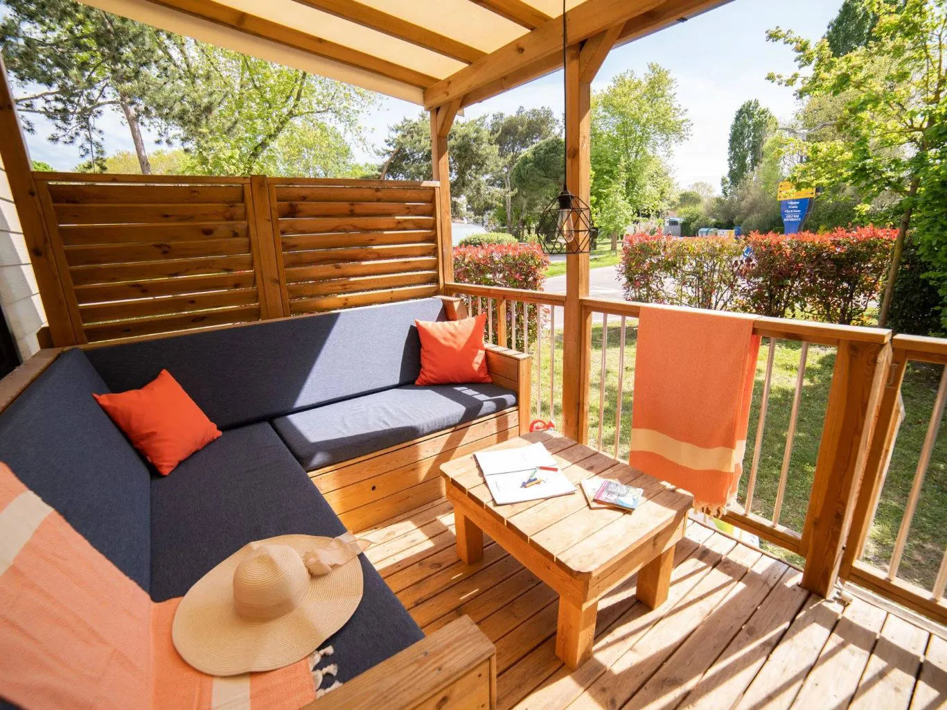 4-kamerstacaravan Premium Deluxe - Estivotravel