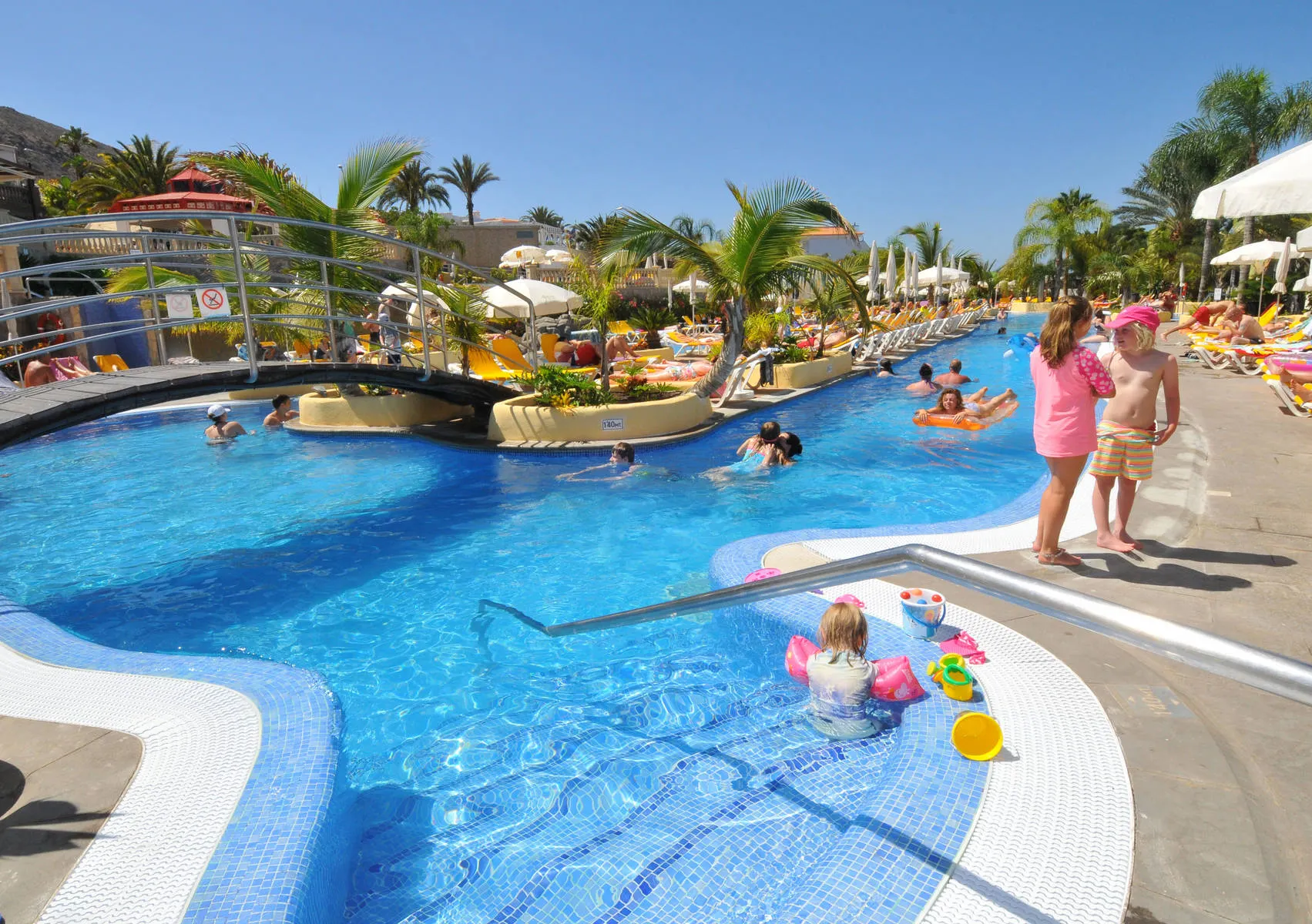 lifestyle-hotel-paradise-park-fun