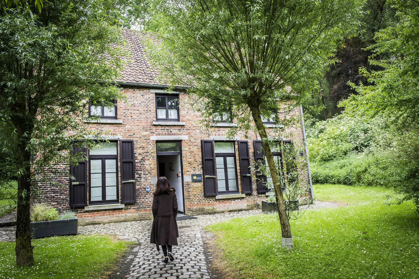 Maison Van Gogh, Cuemes