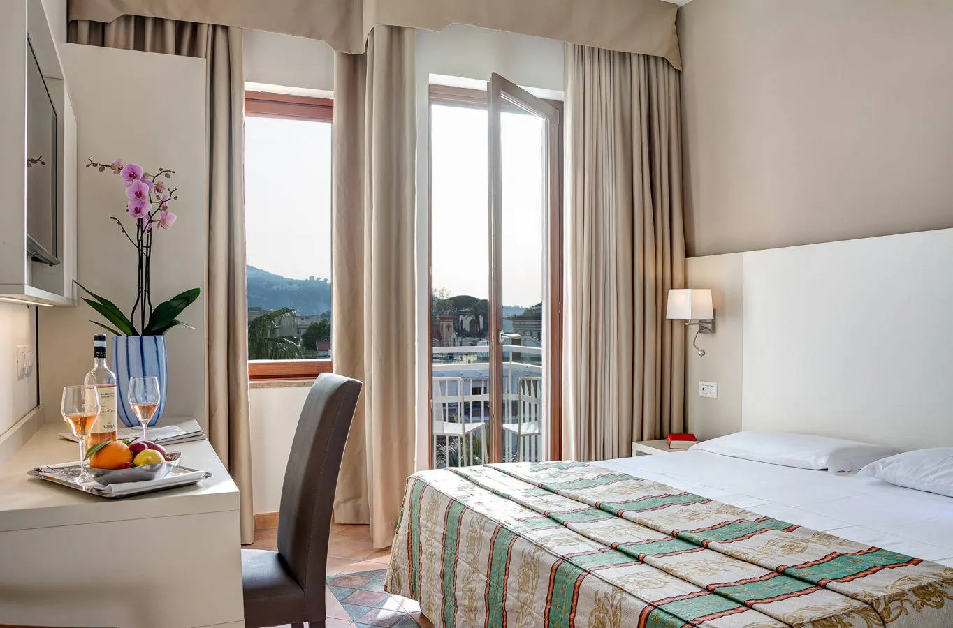 Hotel Caravel