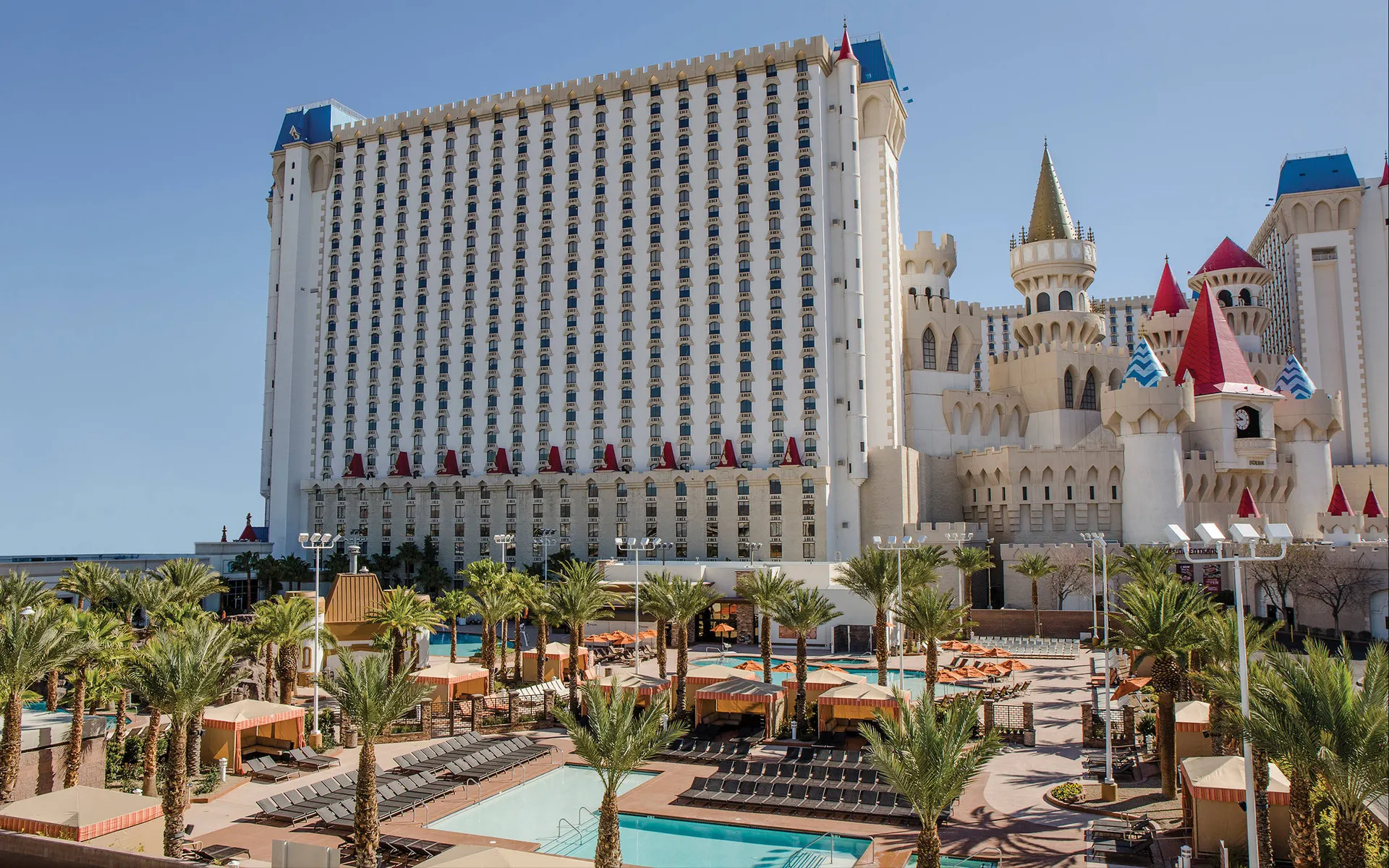 Online bestellen: Hotel Excalibur