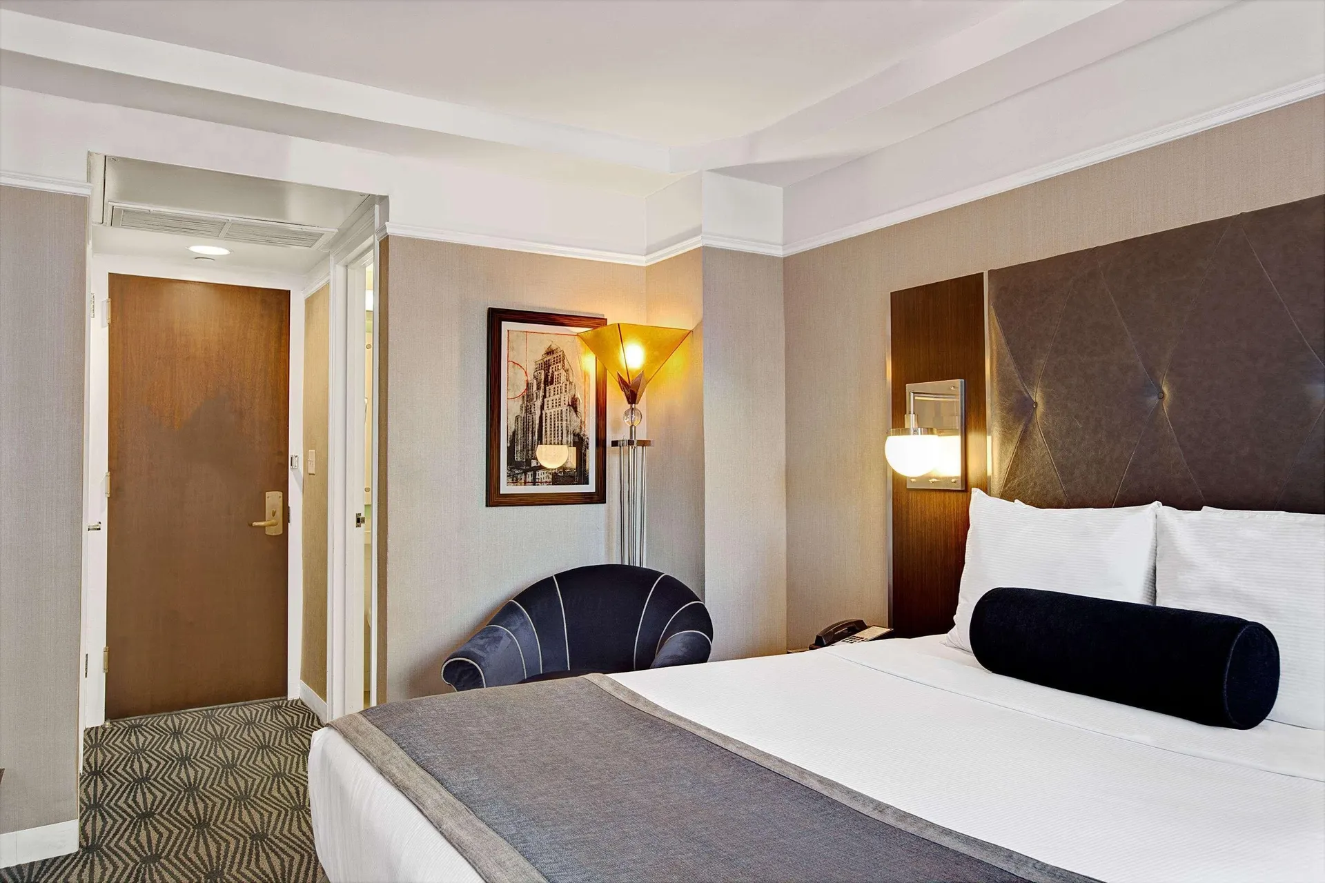 The New Yorker Hotel by Lotte Hotels.