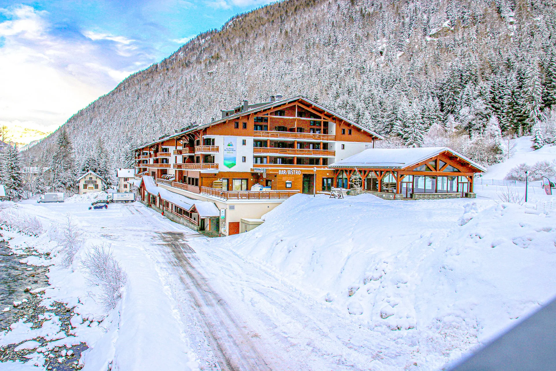Online bestellen: Appartementen Dormio Resort Portes du Mont Blanc