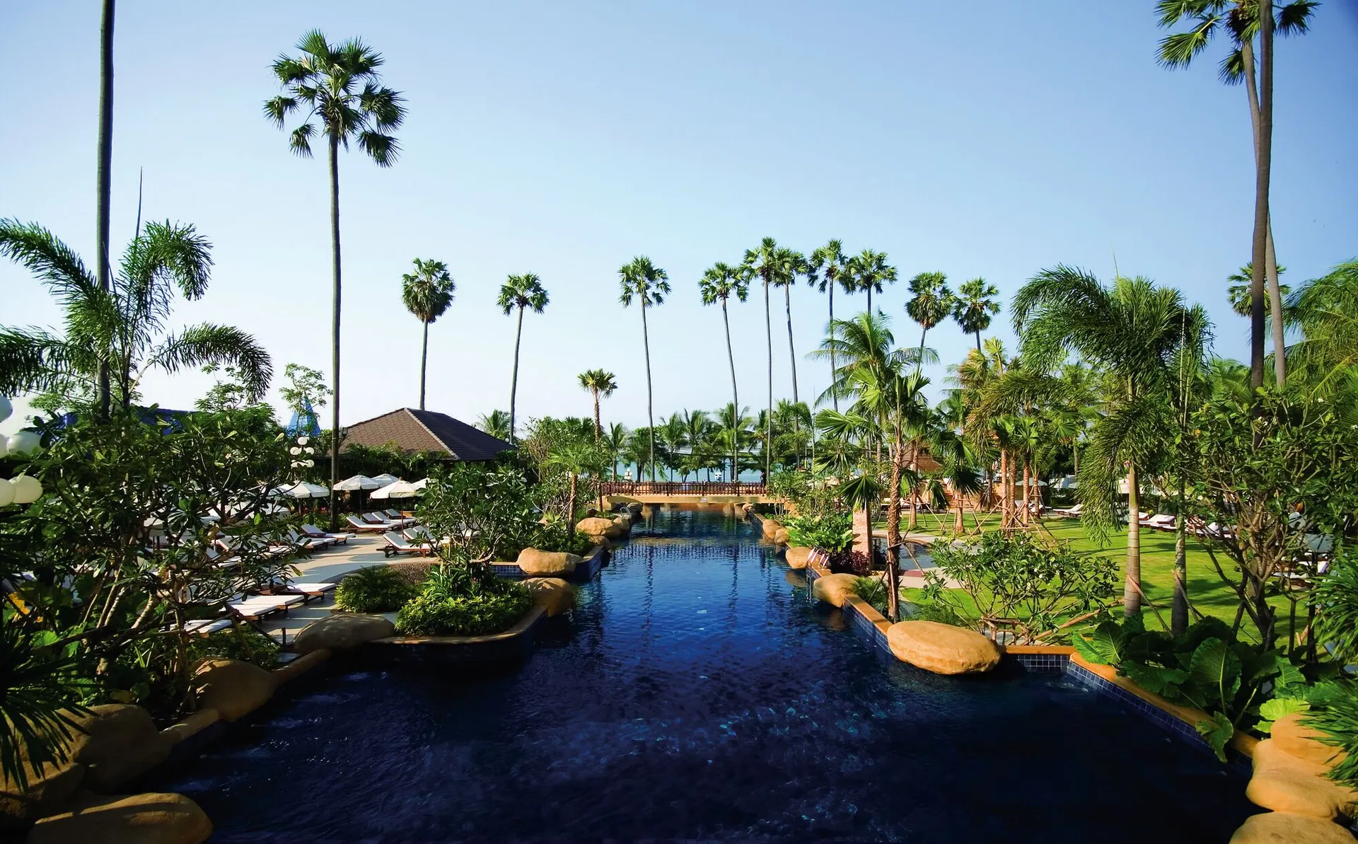 Hotel & Resort Jomtien Palm Beach.
