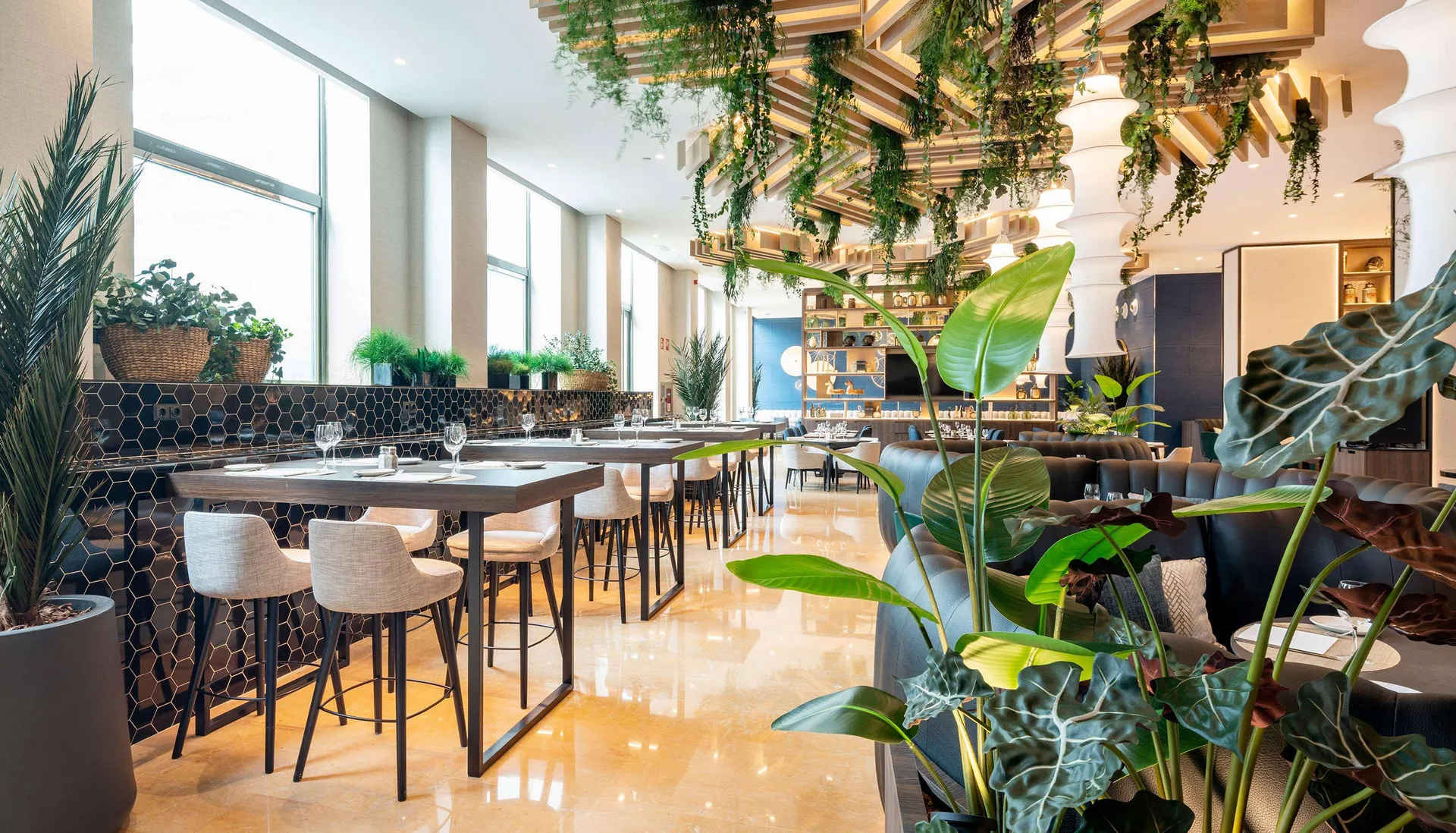 Hotel ILUNION Valencia 4