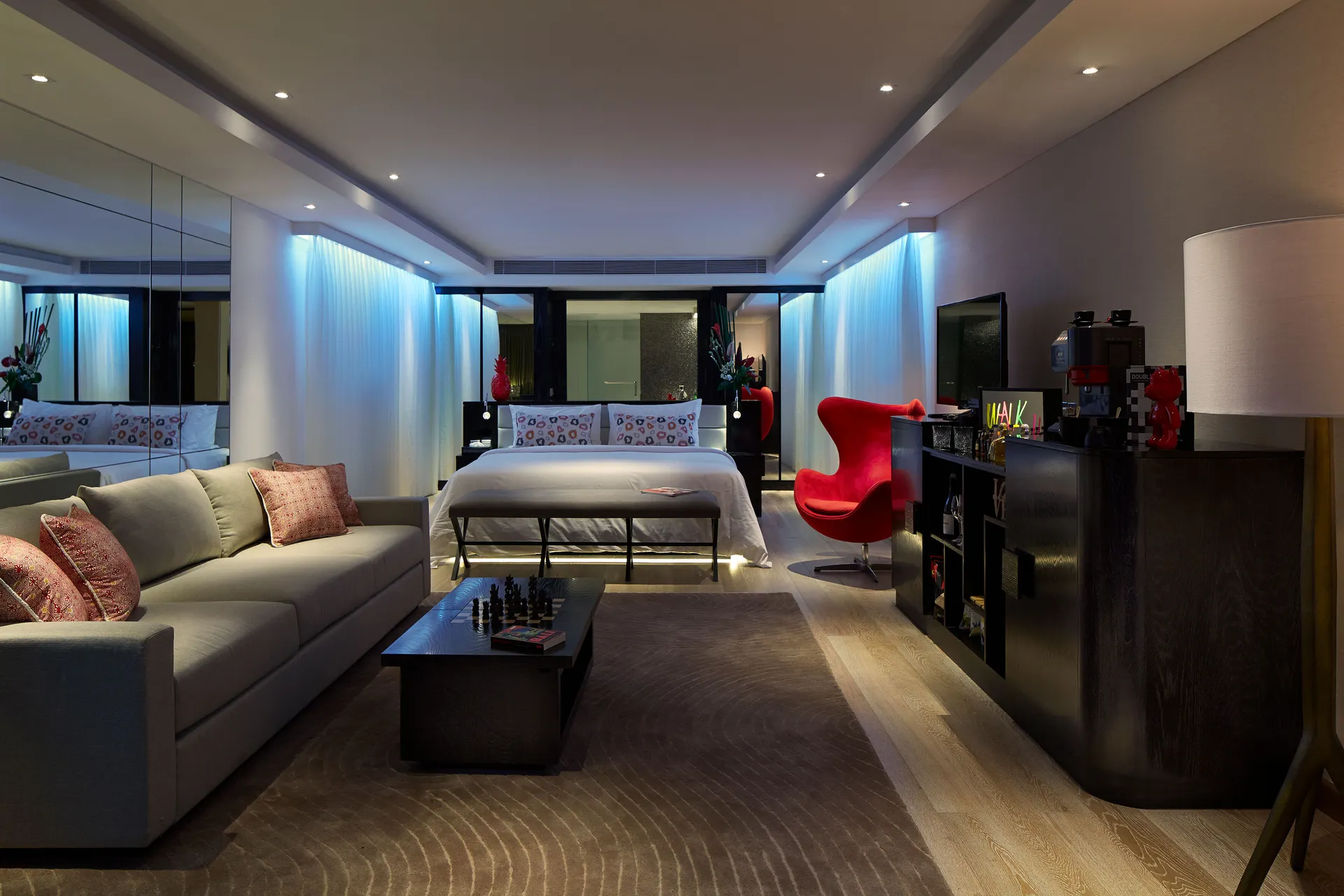 Double-Six Luxury Hotel.