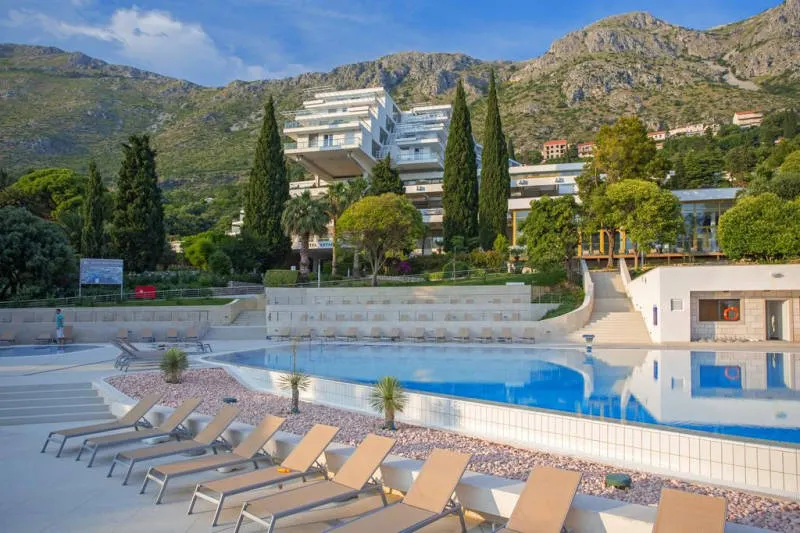 Hotel Astarea I & II
