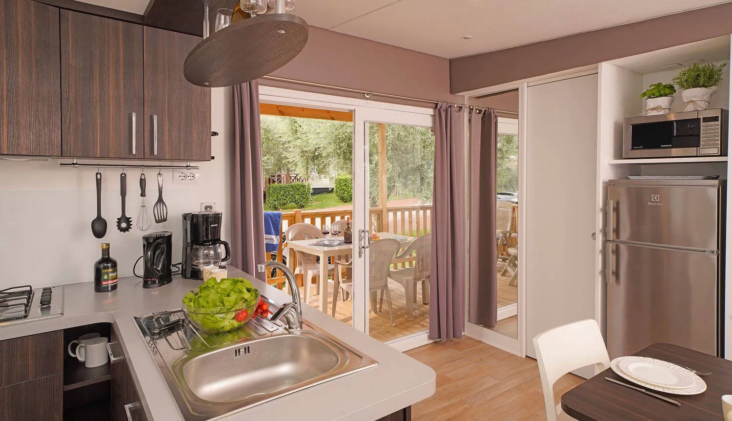 4-kamerstacaravan Superior Deluxe