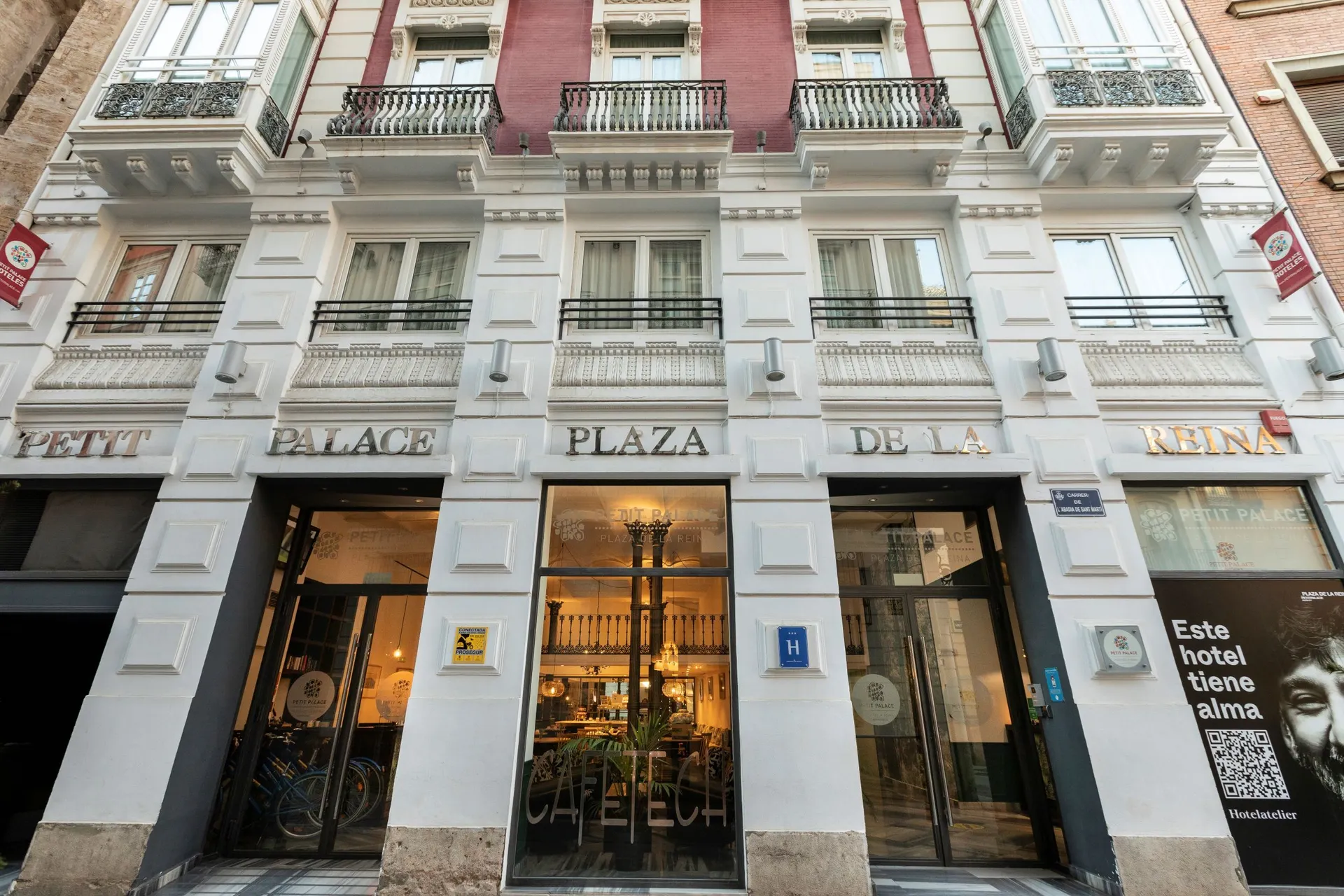 Hotel Petit Palace Plaza de la Reina, Valencia, Spanje